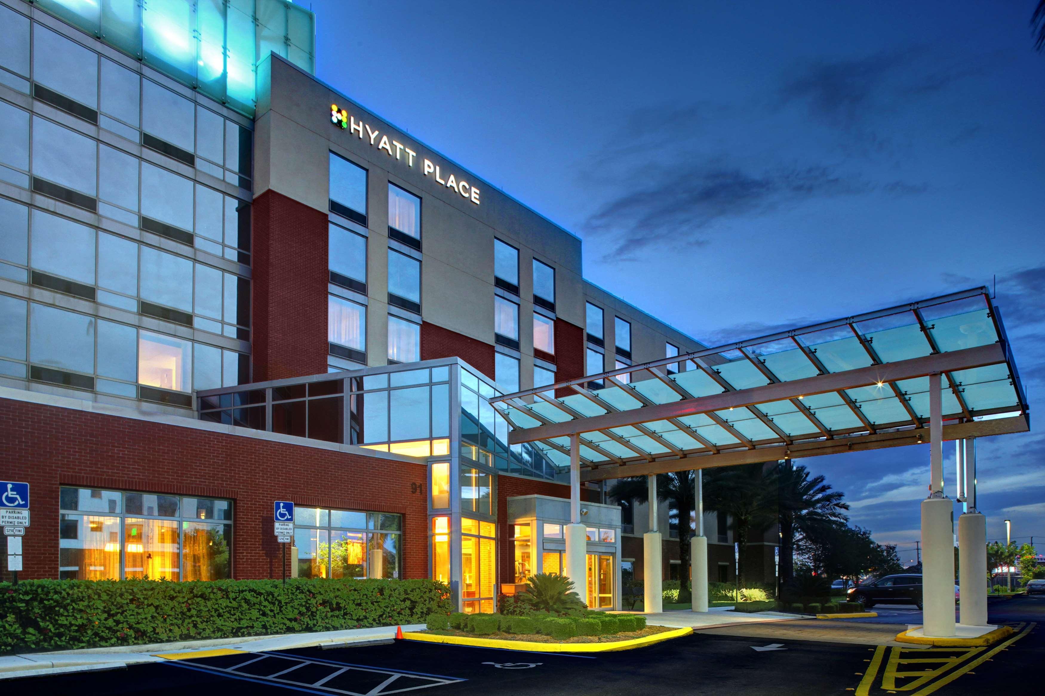 Hyatt Place Fort Lauderdale Airport/Cruise Port دانيا بيتش المظهر الخارجي الصورة