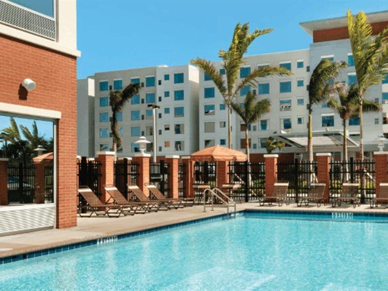 Hyatt Place Fort Lauderdale Airport/Cruise Port دانيا بيتش المظهر الخارجي الصورة