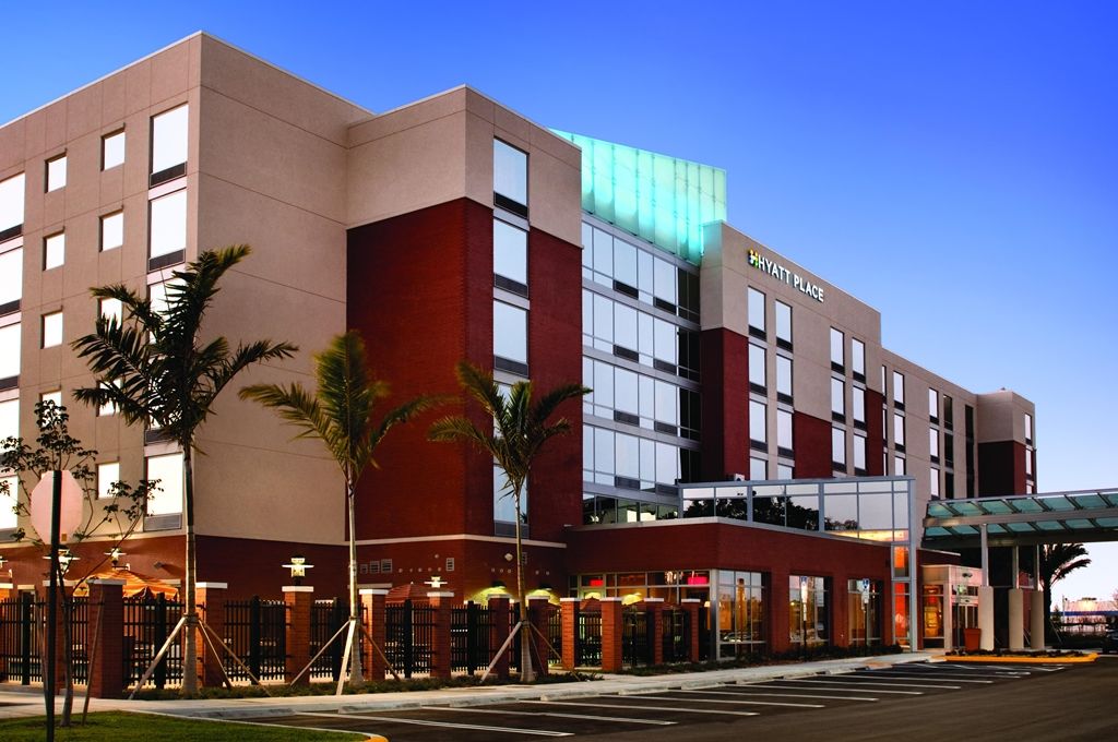 Hyatt Place Fort Lauderdale Airport/Cruise Port دانيا بيتش المظهر الخارجي الصورة